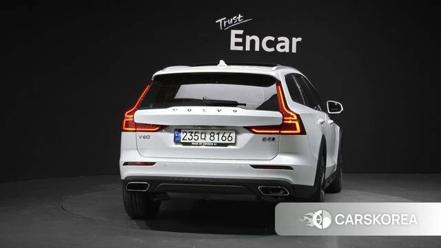 Volvo V60 Cross-Country 2nd Generation id 3885047 из Кореи 14