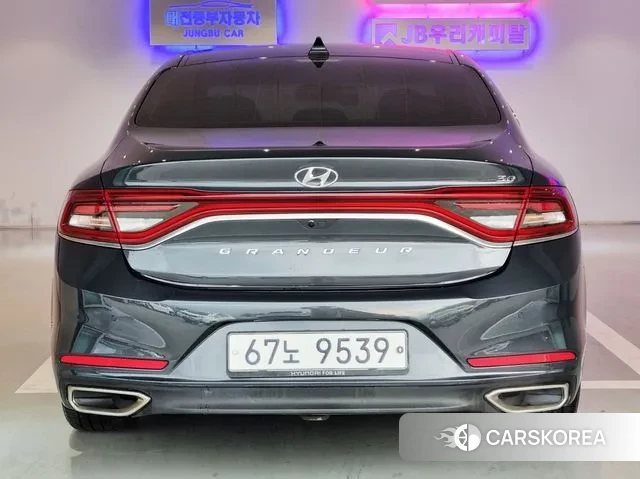 Hyundai Grandeur IG id 3176960 из Кореи 14