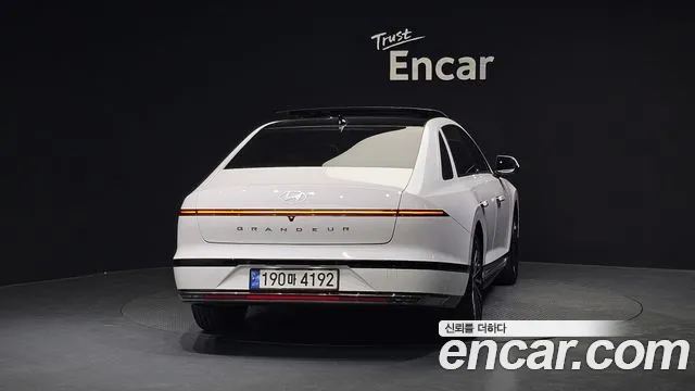 Hyundai Grandeur Hybrid (GN7) id 2715274 из Кореи 14