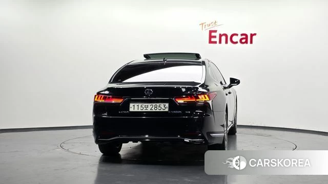 Lexus LS500h 5th generation id 3894091 из Кореи 14
