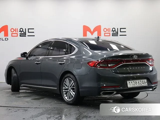 Hyundai Grandeur IG id 3018401 из Кореи 14