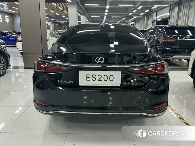 Lexus ES 2022 Черный из Китая, фото 6