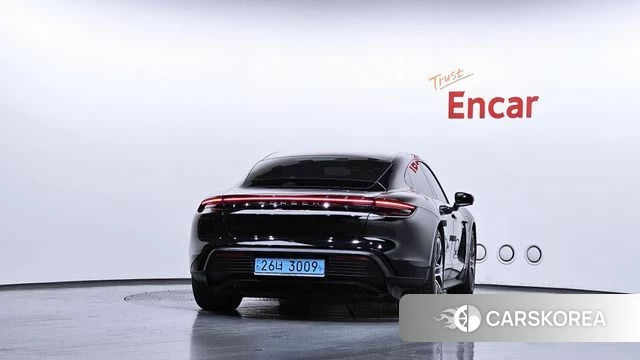 Porsche Taycan id 4369891 из Кореи 34