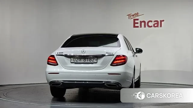 Mercedes-Benz E-Class W213 id 3677155 из Кореи 14