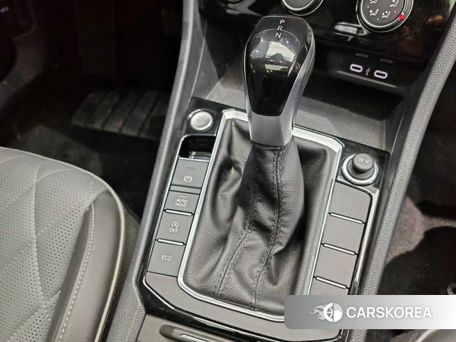 Volkswagen Sagitar id 4261334 из Китая 14