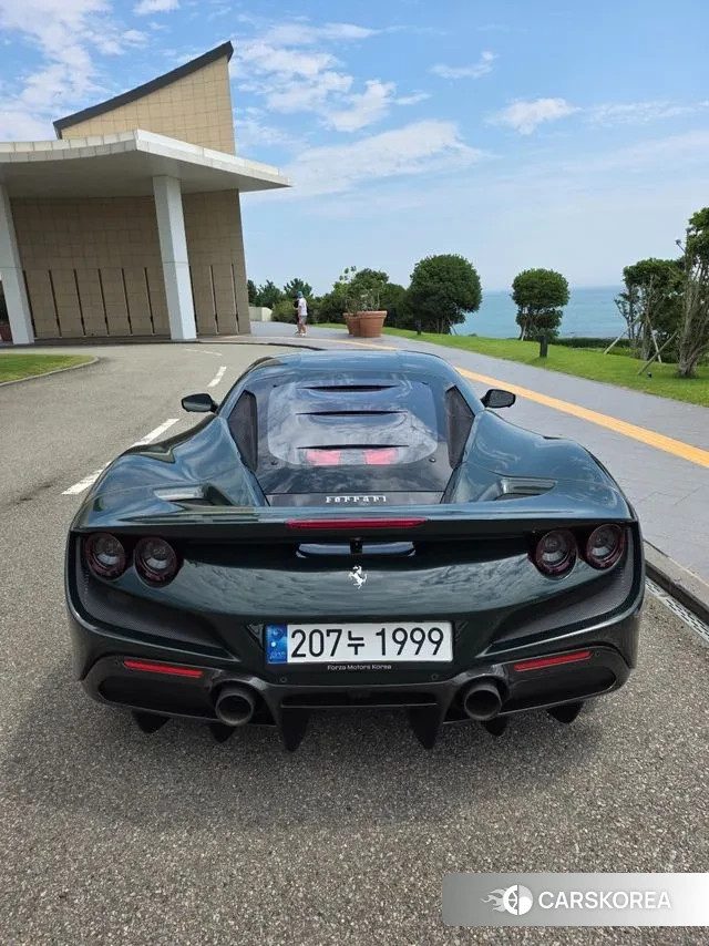 Ferrari F8 Tributo id 3043598 из Кореи 14