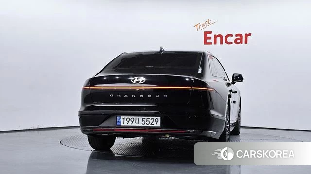 Hyundai Grandeur Hybrid (GN7) id 4640844 из Кореи 31