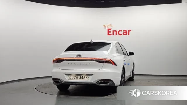 Hyundai The New Grandeur IG id 3454489 из Кореи 14