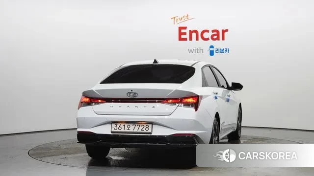 Hyundai Avante Hybrid (CN7) id 3022579 из Кореи 14