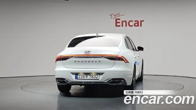 Hyundai The New Grandeur IG id 2708853 из Кореи 14