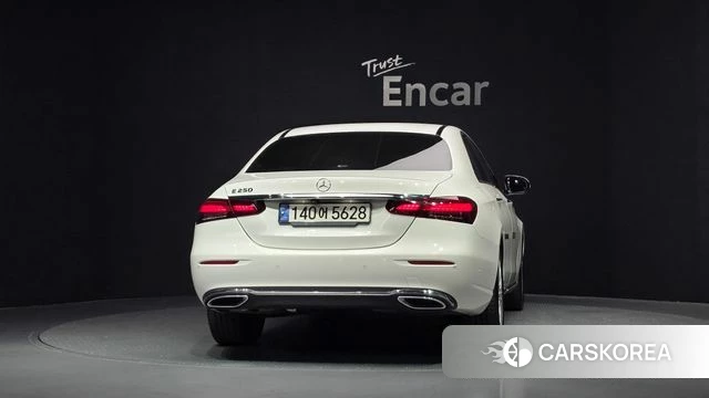 Mercedes-Benz E-Class W213 id 4784221 из Кореи 29