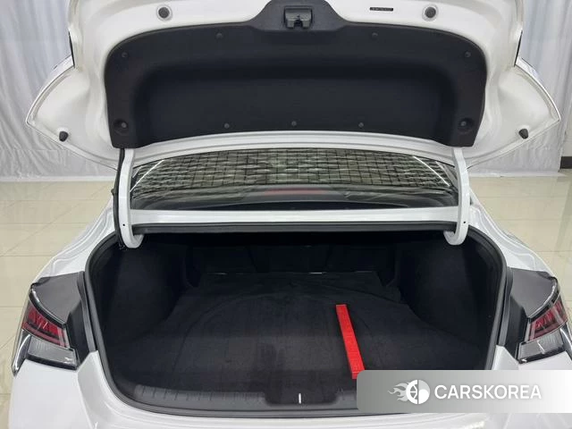 Hyundai Elantra id 4208920 из Китая 9