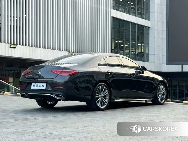 Mercedes-Benz CLS 2022 Серебристо-серый из Китая, фото 4