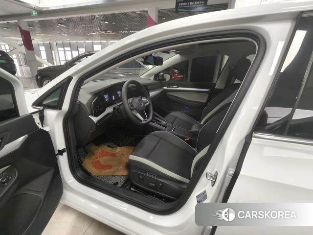 Volkswagen Golf id 4336059 из Китая 11