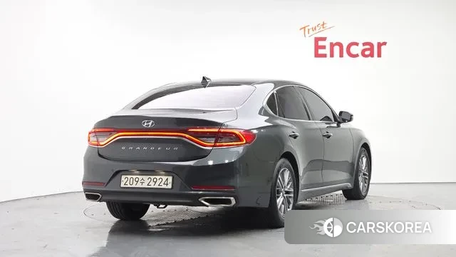 Hyundai Grandeur IG id 3474361 из Кореи 14