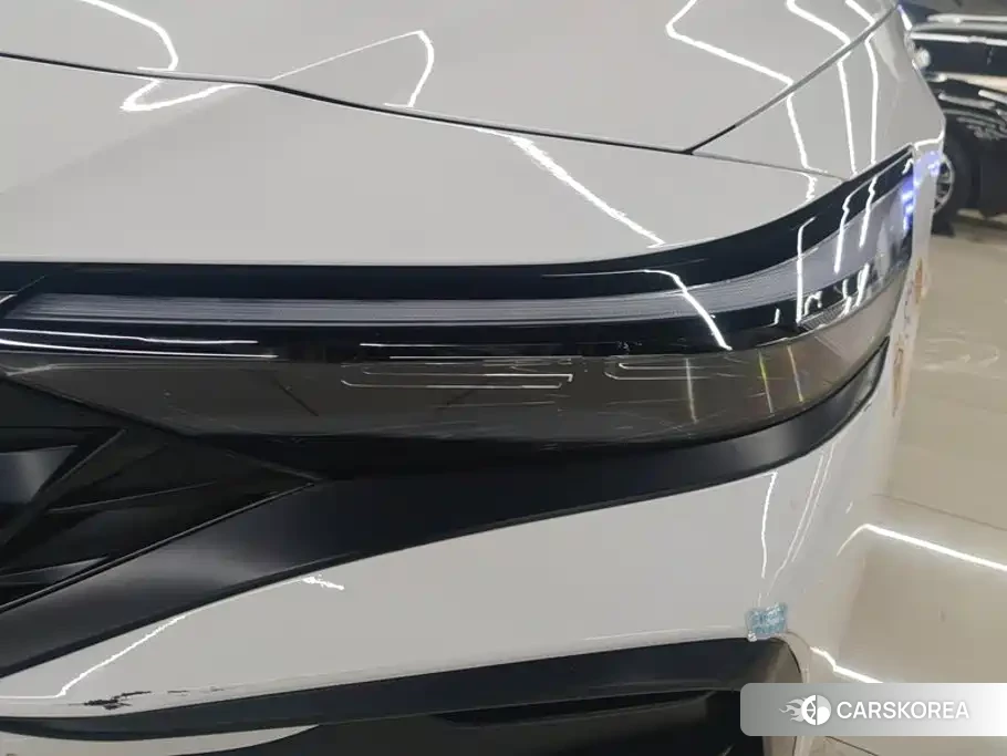 Hyundai Elantra id 4644406 из Китая 10