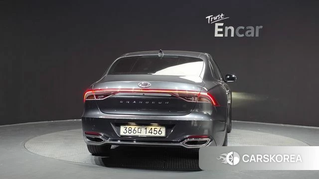 Hyundai The New Grandeur IG id 3842917 из Кореи 14