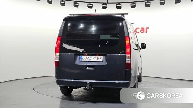 Hyundai Staria id 3953344 из Кореи 14