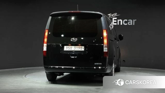 Hyundai Staria id 4609301 из Кореи 14