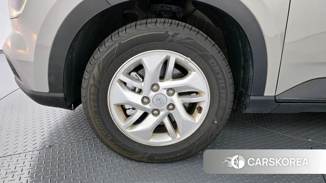 Hyundai Venue id 3893682 из Кореи 14