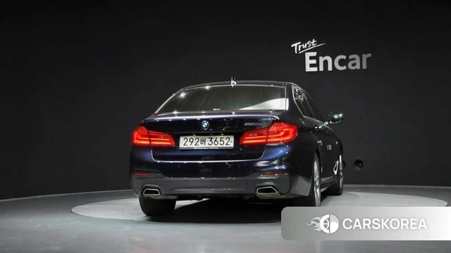 BMW 5 Series (G30) id 4520133 из Кореи 14
