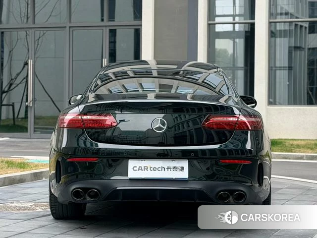 Mercedes-Benz E-class (imported) 2022 Зеленый из Китая, фото 6