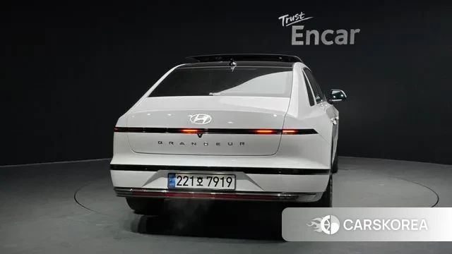 Hyundai Grandeur Hybrid (GN7) id 3664145 из Кореи 14