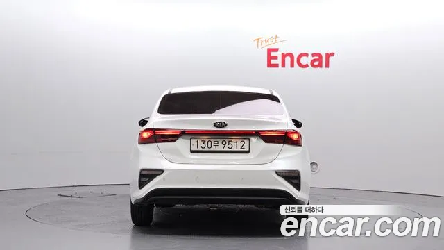 Kia Come New K3 id 2752064 из Кореи 14