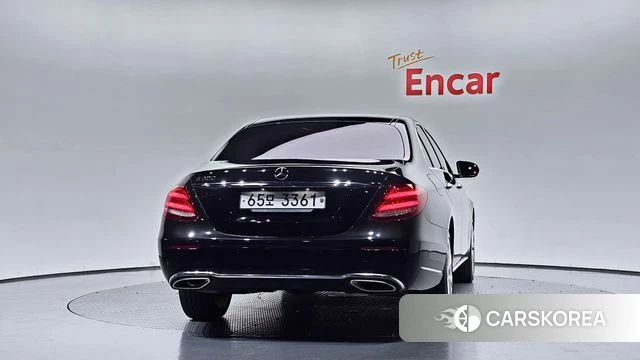 Mercedes-Benz E-Class W213 id 4837033 из Кореи 31