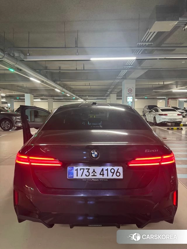 BMW 5 Series (G60) id 4915699 из Кореи 11