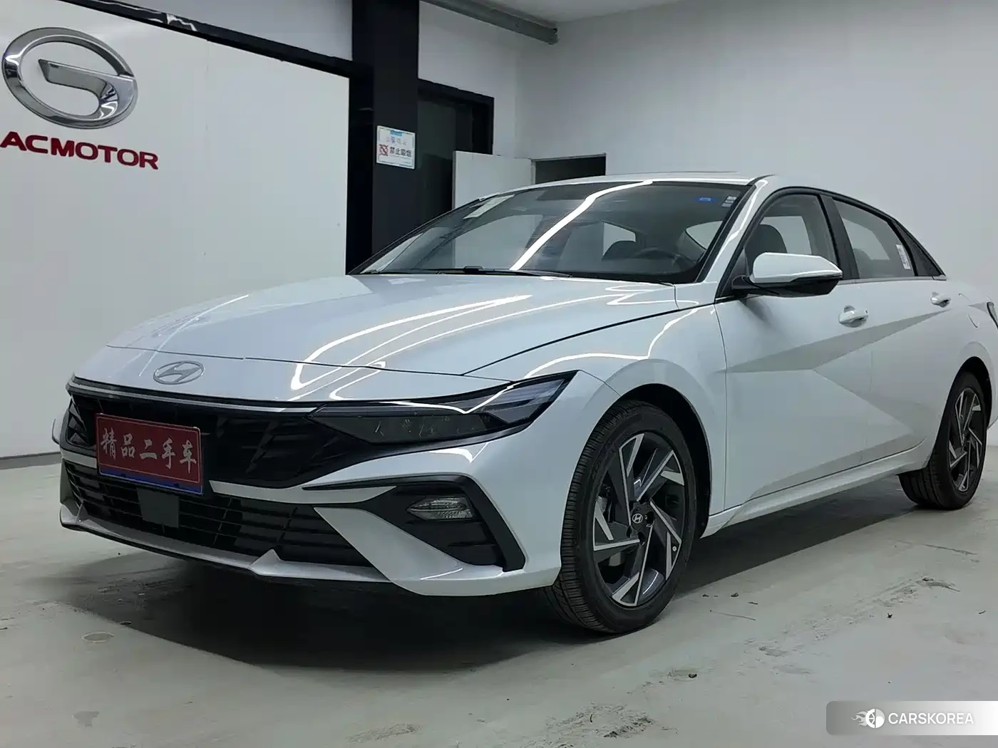 Hyundai Elantra 2025 Белый из Китая, фото 4