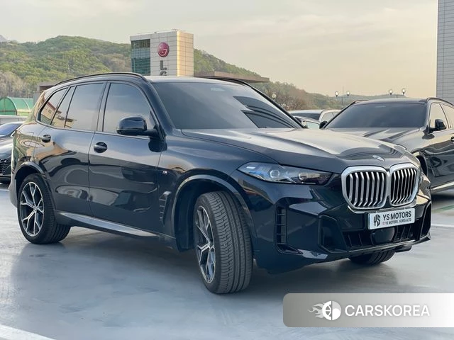 BMW X5 (G05) 2025 Черный из Кореи, фото 4