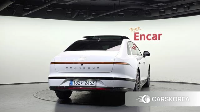 Hyundai Grandeur Hybrid (GN7) id 4768121 из Кореи 14