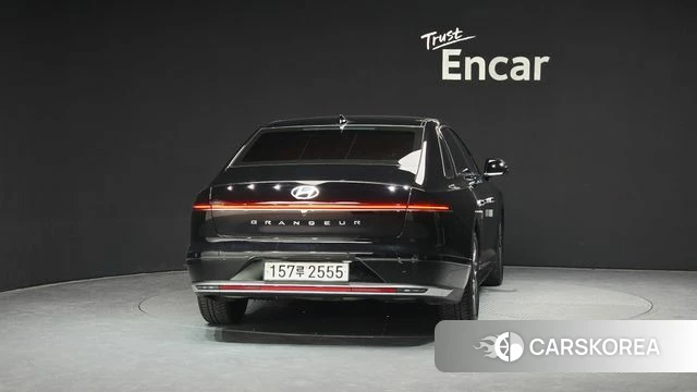 Hyundai Grandeur (GN7) id 4422455 из Кореи 24