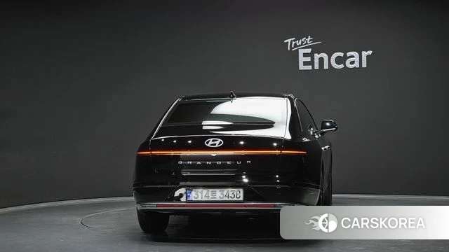 Hyundai Grandeur Hybrid (GN7) id 3915007 из Кореи 14