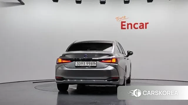 Lexus ES300h 7th generation id 3012353 из Кореи 14