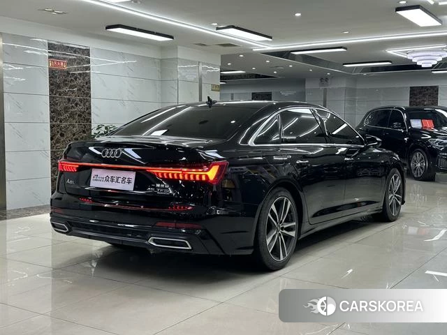 Audi A6L id 4272665 из Китая 16
