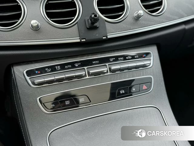 Mercedes-Benz E-class id 4272541 из Китая 15