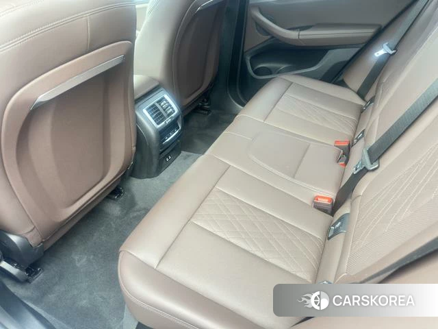 BMW X3 id 4399803 из Китая 10