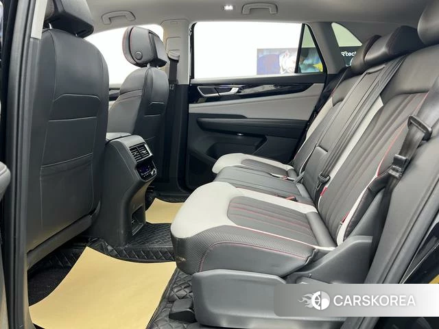 Volkswagen Tourang id 4276444 из Китая 26