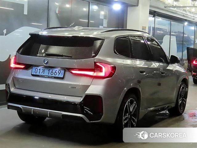 BMW iX1 (U11) id 4910867 из Кореи 14