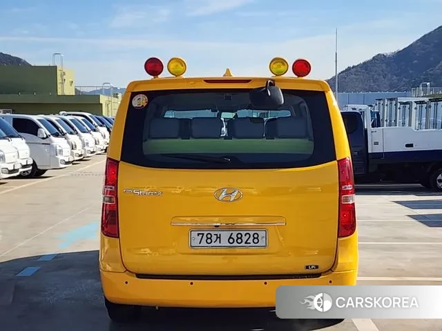 Hyundai The New Grand Starex id 3698342 из Кореи 13