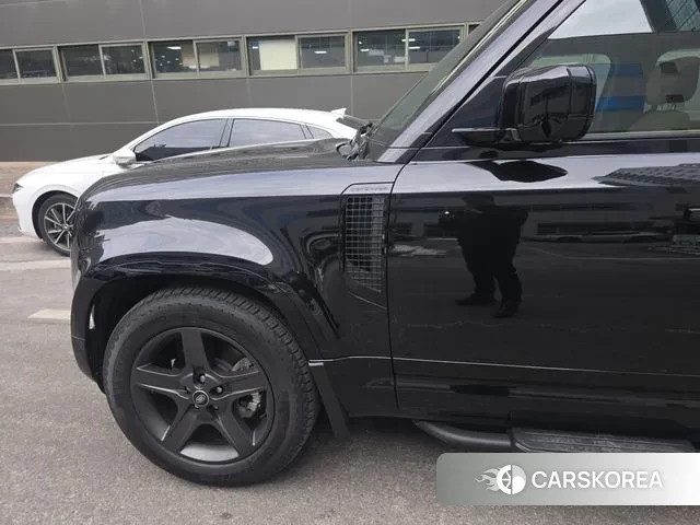 Land Rover Defender (L663) id 3619655 из Кореи 14