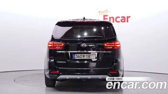 Kia The New Carnival id 2473178 из Кореи 14