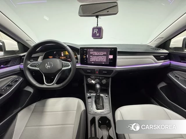 Volkswagen Bora id 3908398 из Китая 14