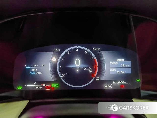 Lexus LM id 4314265 из Китая 15