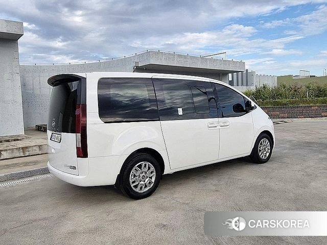 Hyundai Staria id 4870895 из Кореи 13