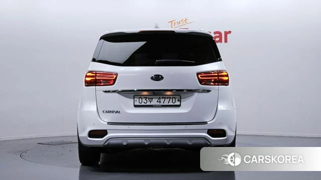 Kia The New Carnival id 3853724 из Кореи 14