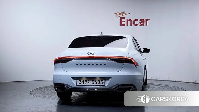 Hyundai The New Grandeur IG id 4641352 из Кореи 14