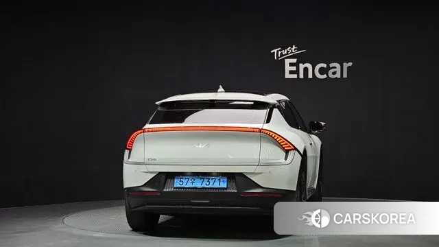 Kia EV6 id 2915389 из Кореи 14